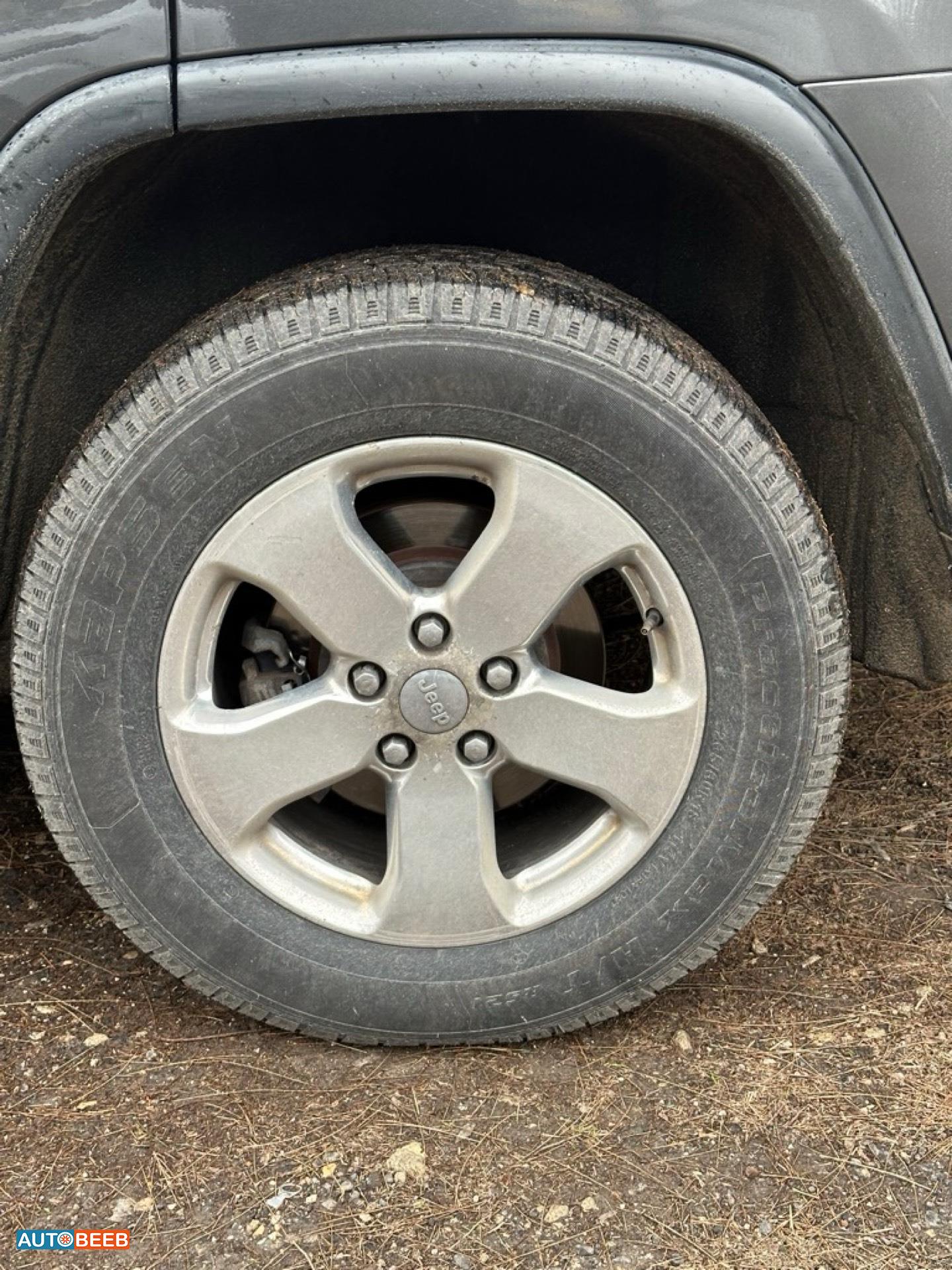 Jeep Grand Cherokee 2011