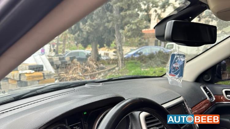 Jeep Grand Cherokee 2011