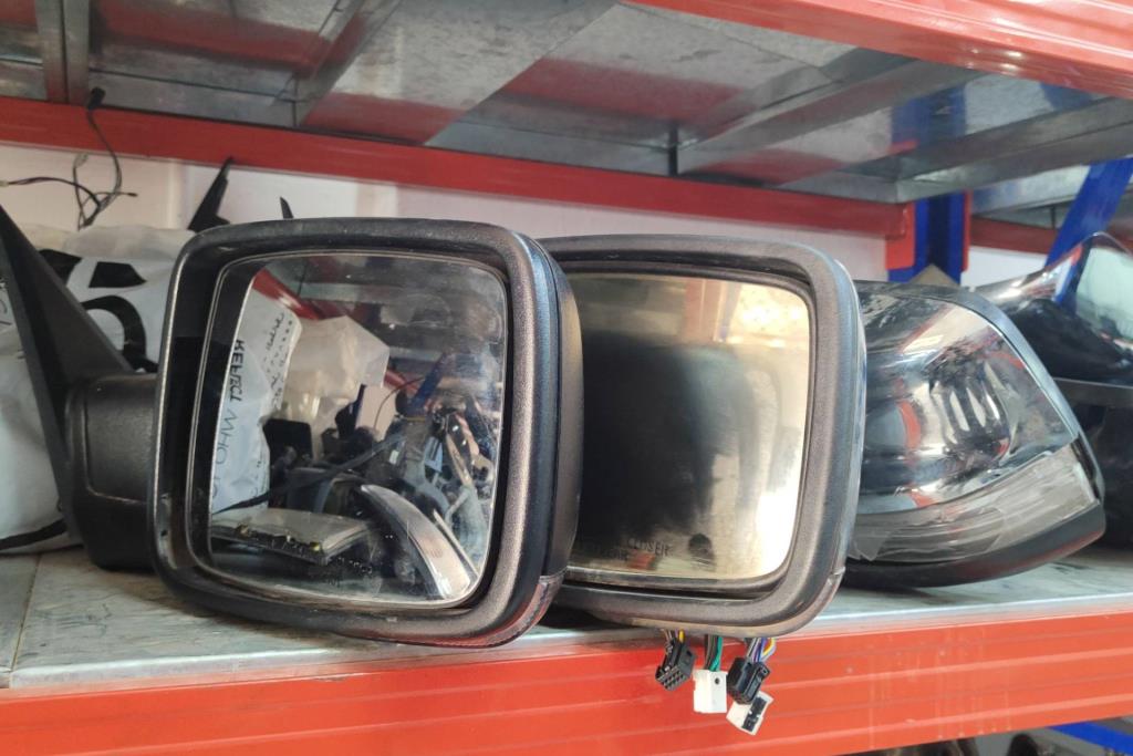 Body  Wing Mirror Dodge RAM