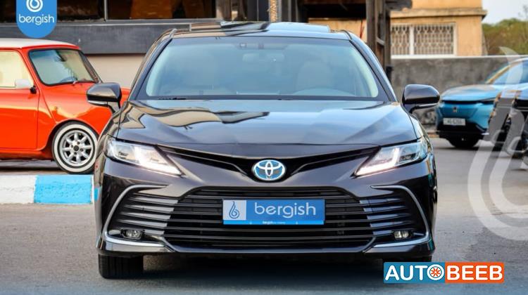 Toyota Camry 2023