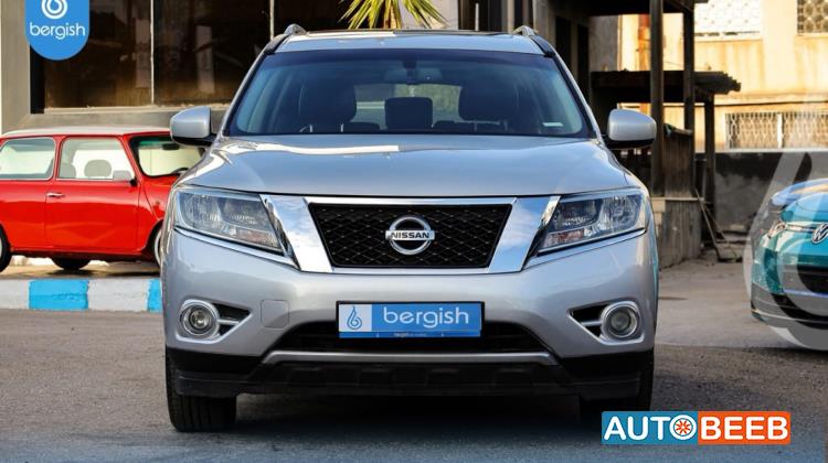 Nissan Pathfinder 2014