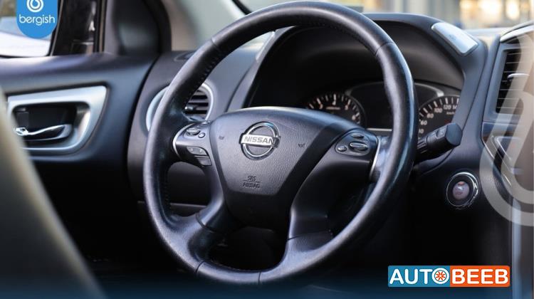 Nissan Pathfinder 2014