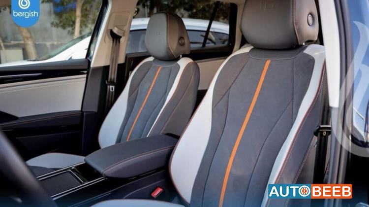 Volkswagen ID.6 2023