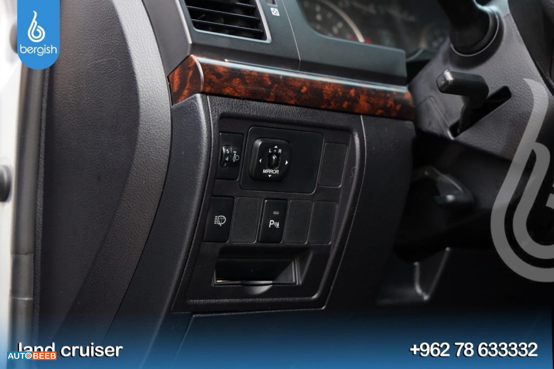 Toyota Land Cruiser 2008