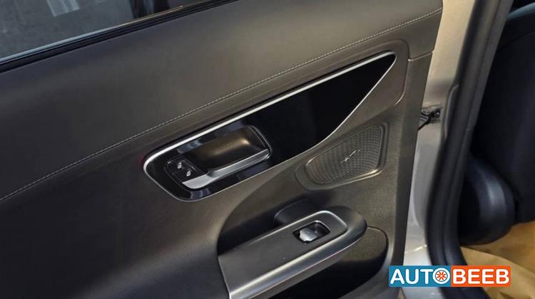 Mercedes Benz C300 2022