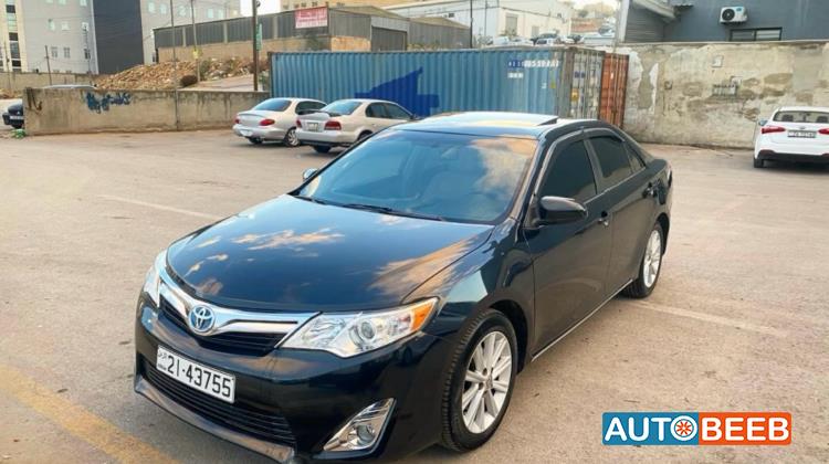 Toyota Camry 2014