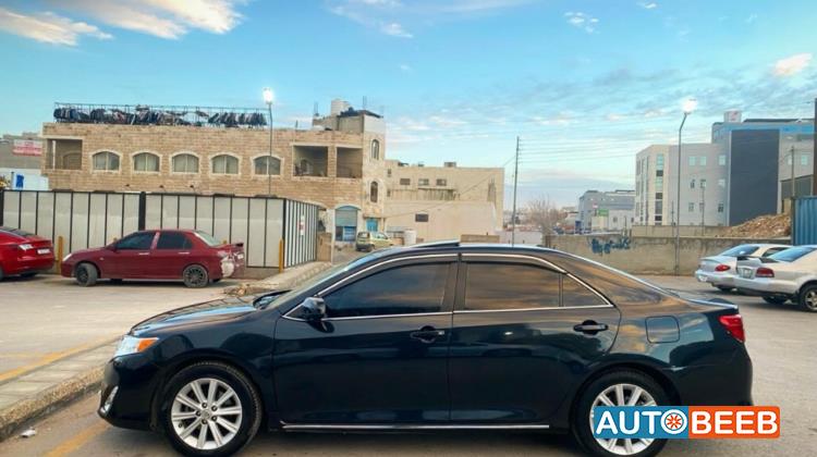 Toyota Camry 2014