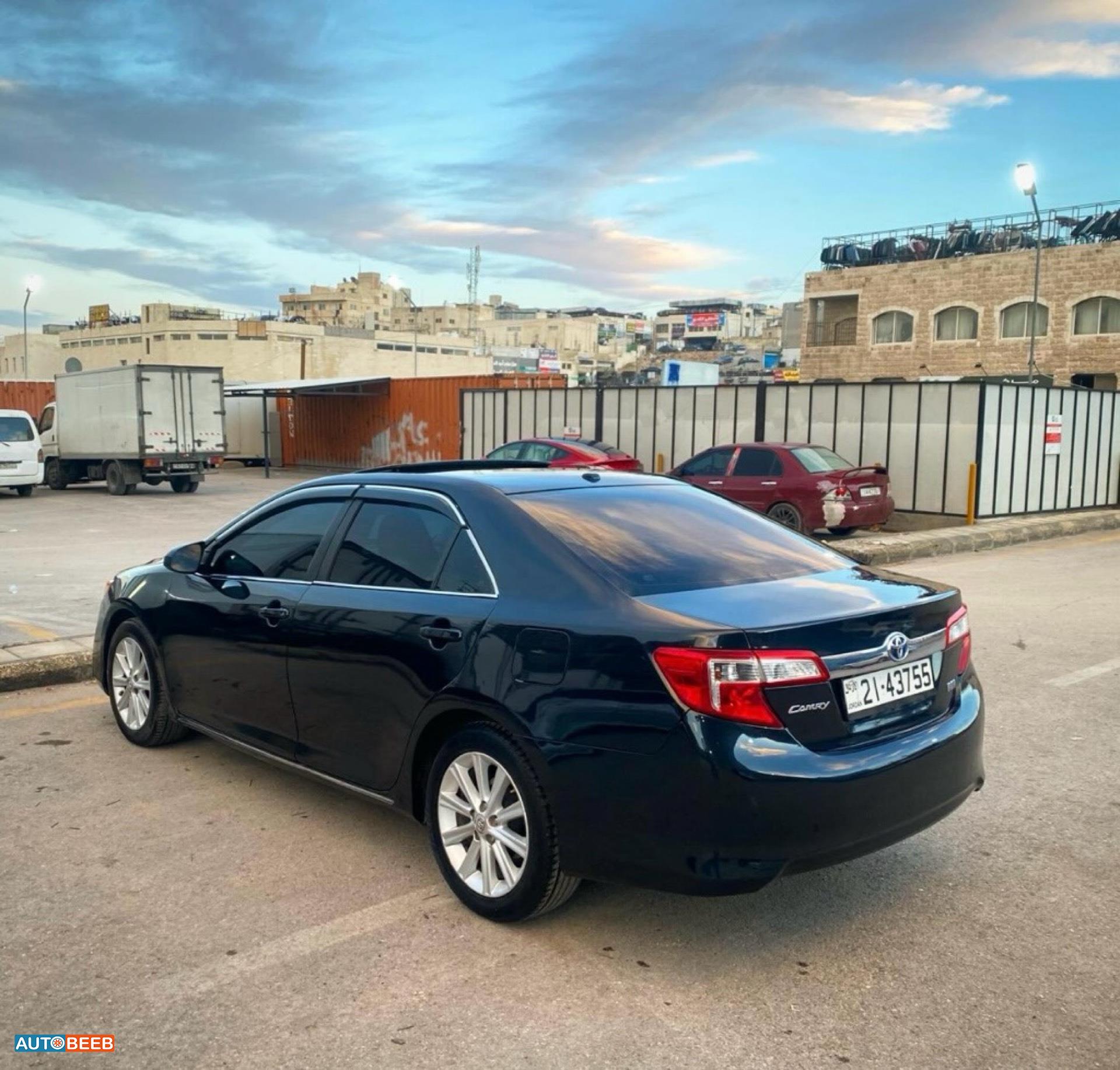 Toyota Camry 2014