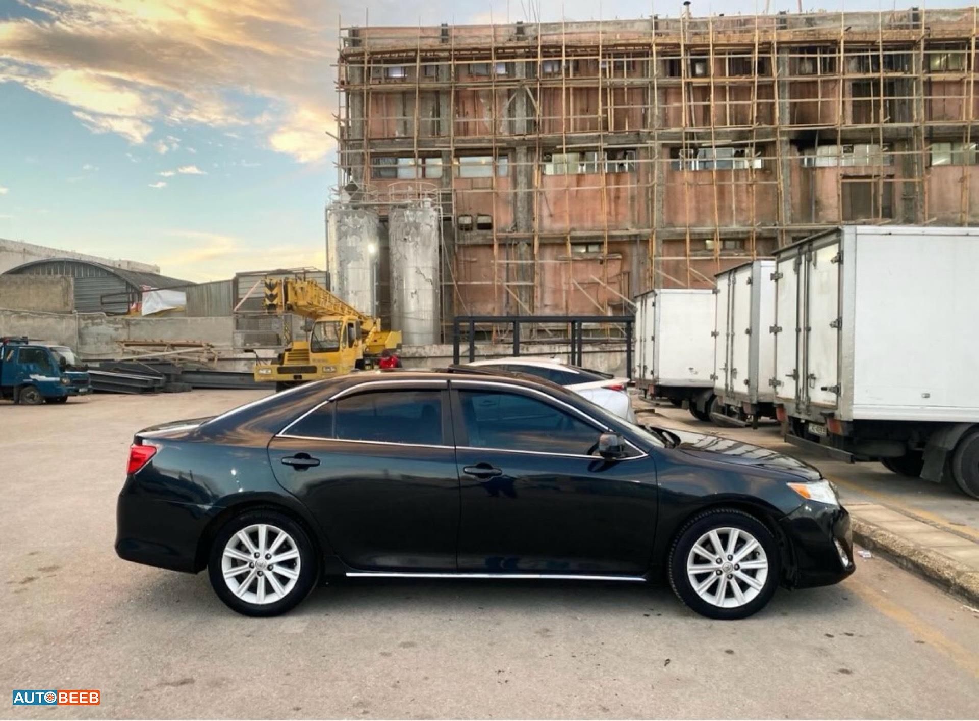 Toyota Camry 2014