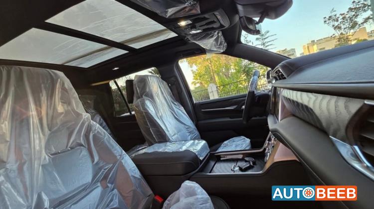 Cadillac Escalade 2024