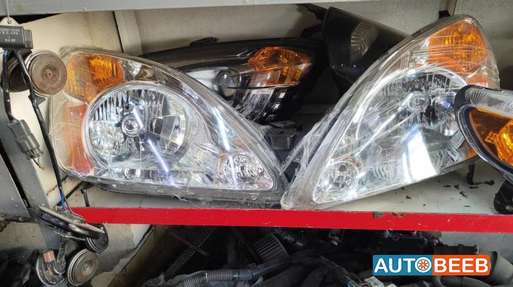 ضوء امامي يمين شمال هوندا cr v 2003 2004 2005 