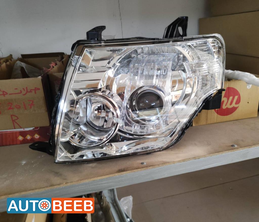 Lights Front light Mitsubishi Pajero
