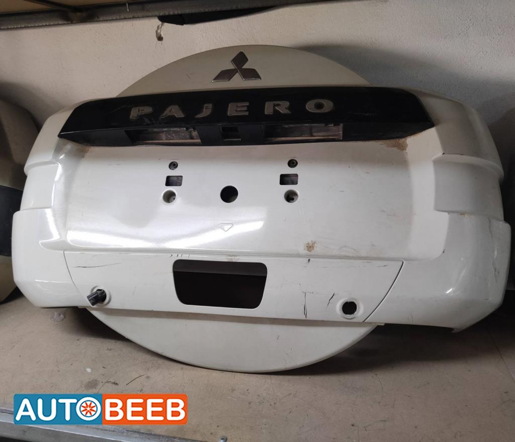 Body  Trunk Mitsubishi Pajero