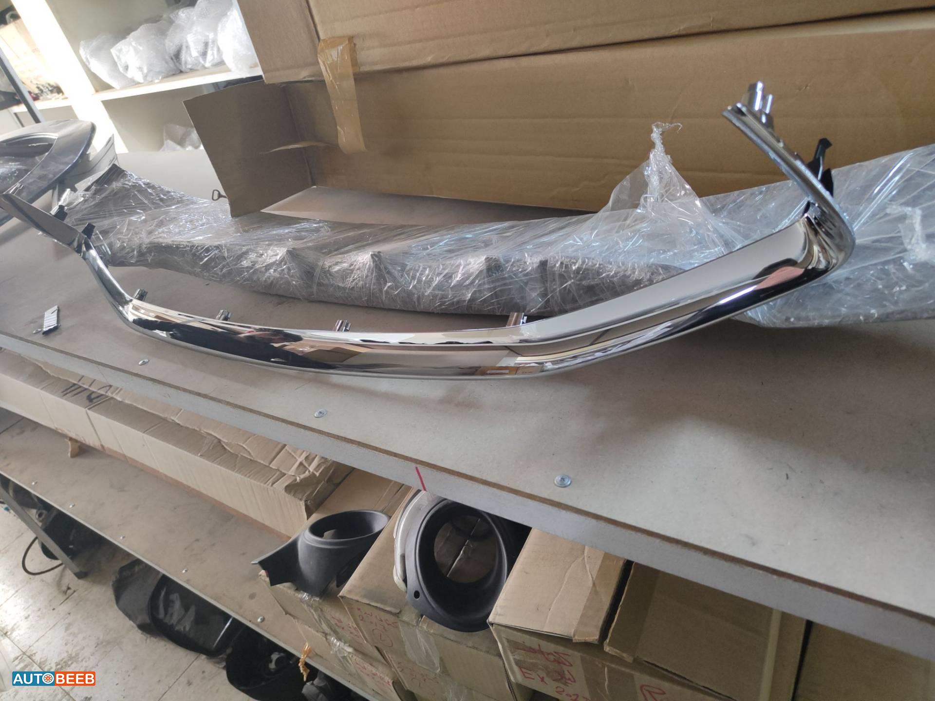 Body  Grilles Mitsubishi Lancer