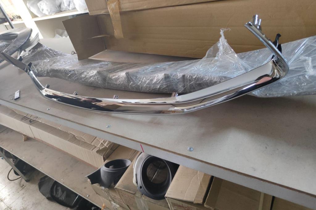 Body  Grilles Mitsubishi Lancer