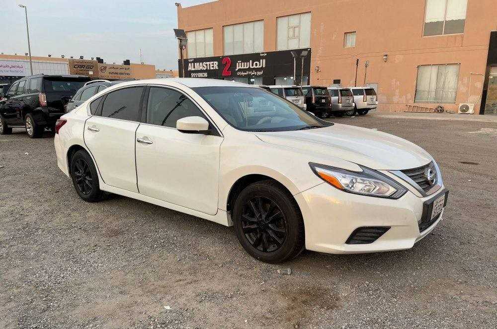 Nissan Altima 2018