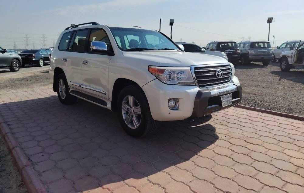 Toyota Land Cruiser 2014
