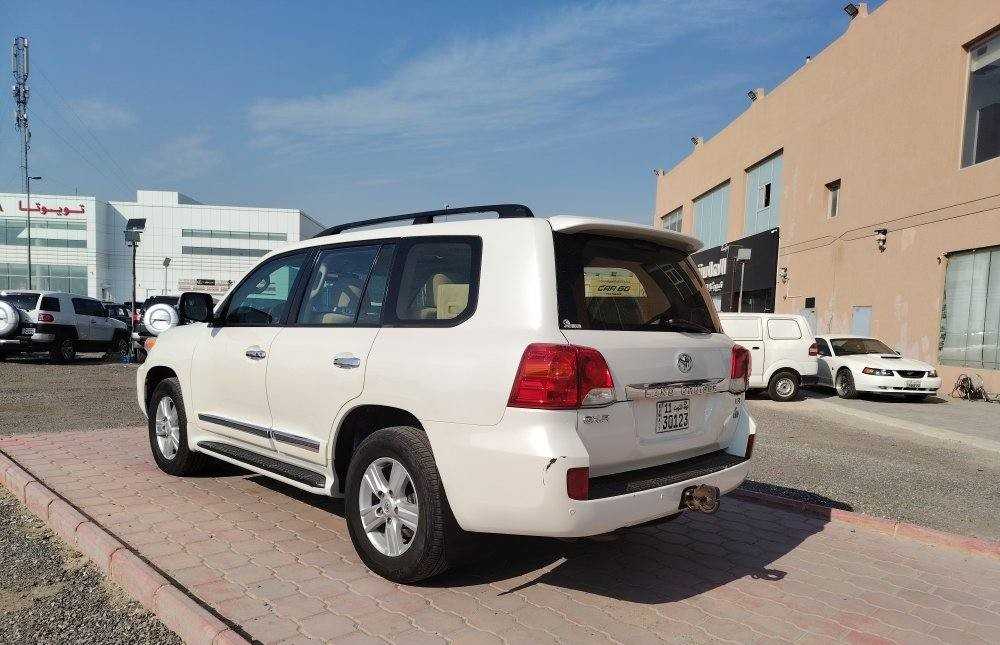 Toyota Land Cruiser 2014