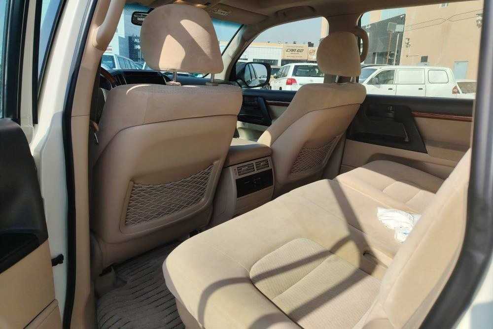 Toyota Land Cruiser 2014