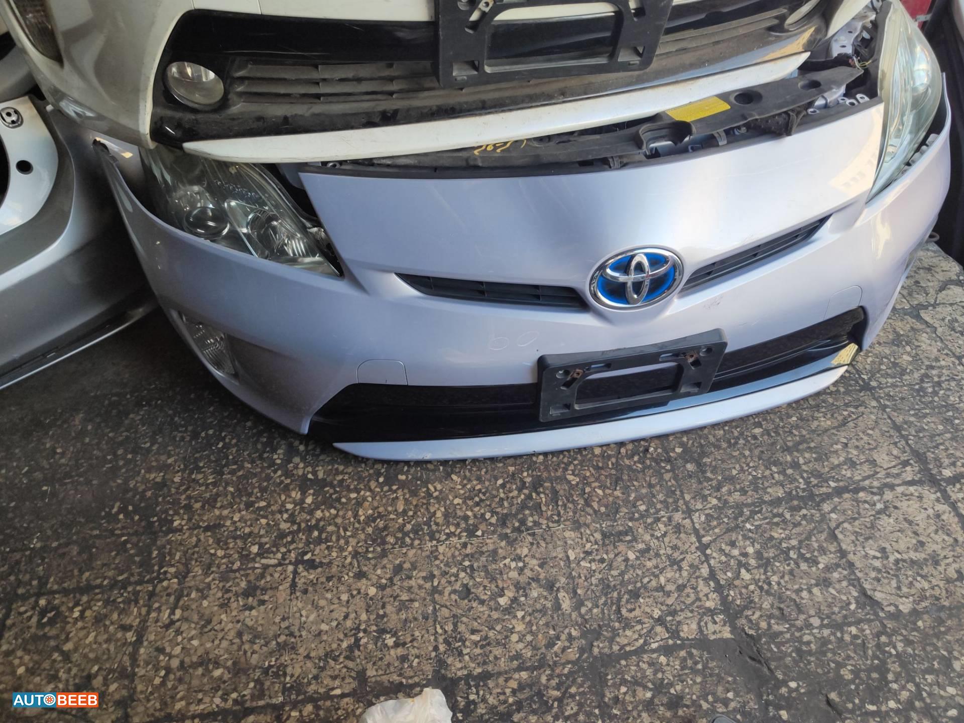 Body  Bumper Toyota Prius
