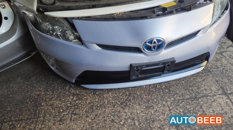 Body  Bumper Toyota Prius
