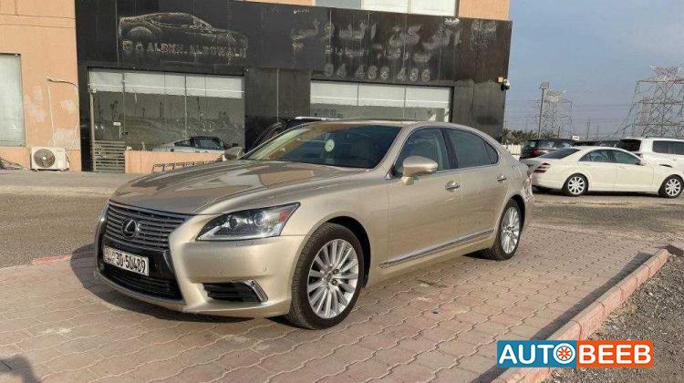 Lexus LS460 2015