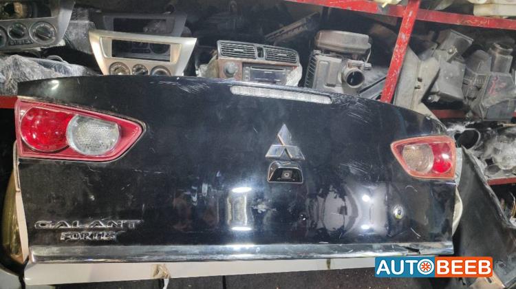 Body  Trunk Mitsubishi Lancer