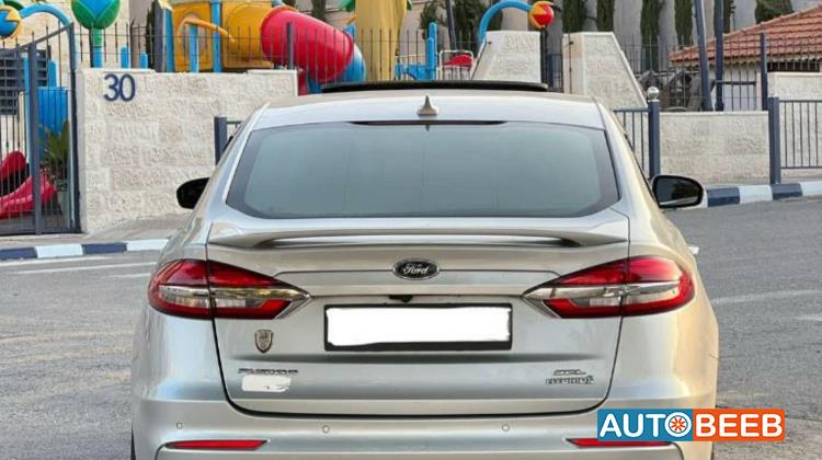 Ford Fusion 2019