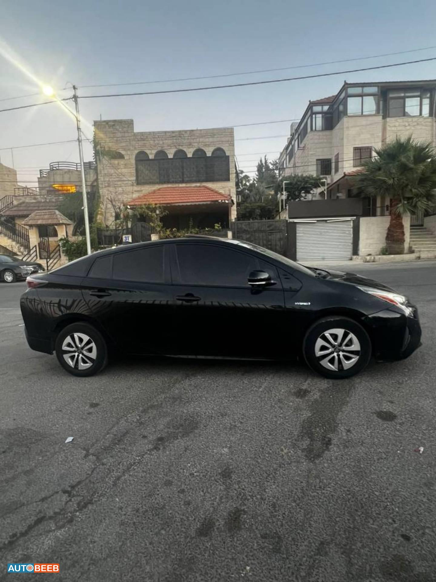 Toyota Prius 2017