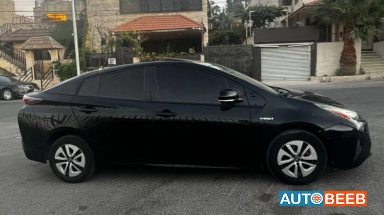 Toyota Prius 2017