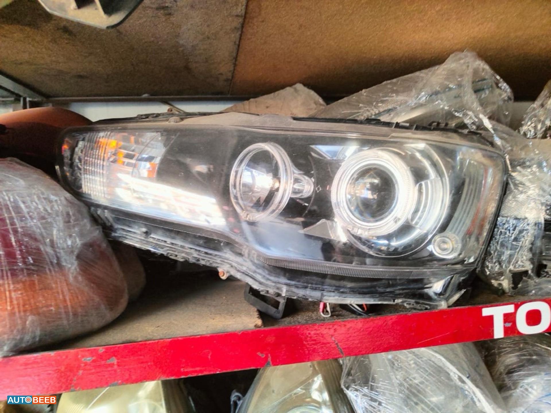 Lights Front light Mitsubishi Lancer