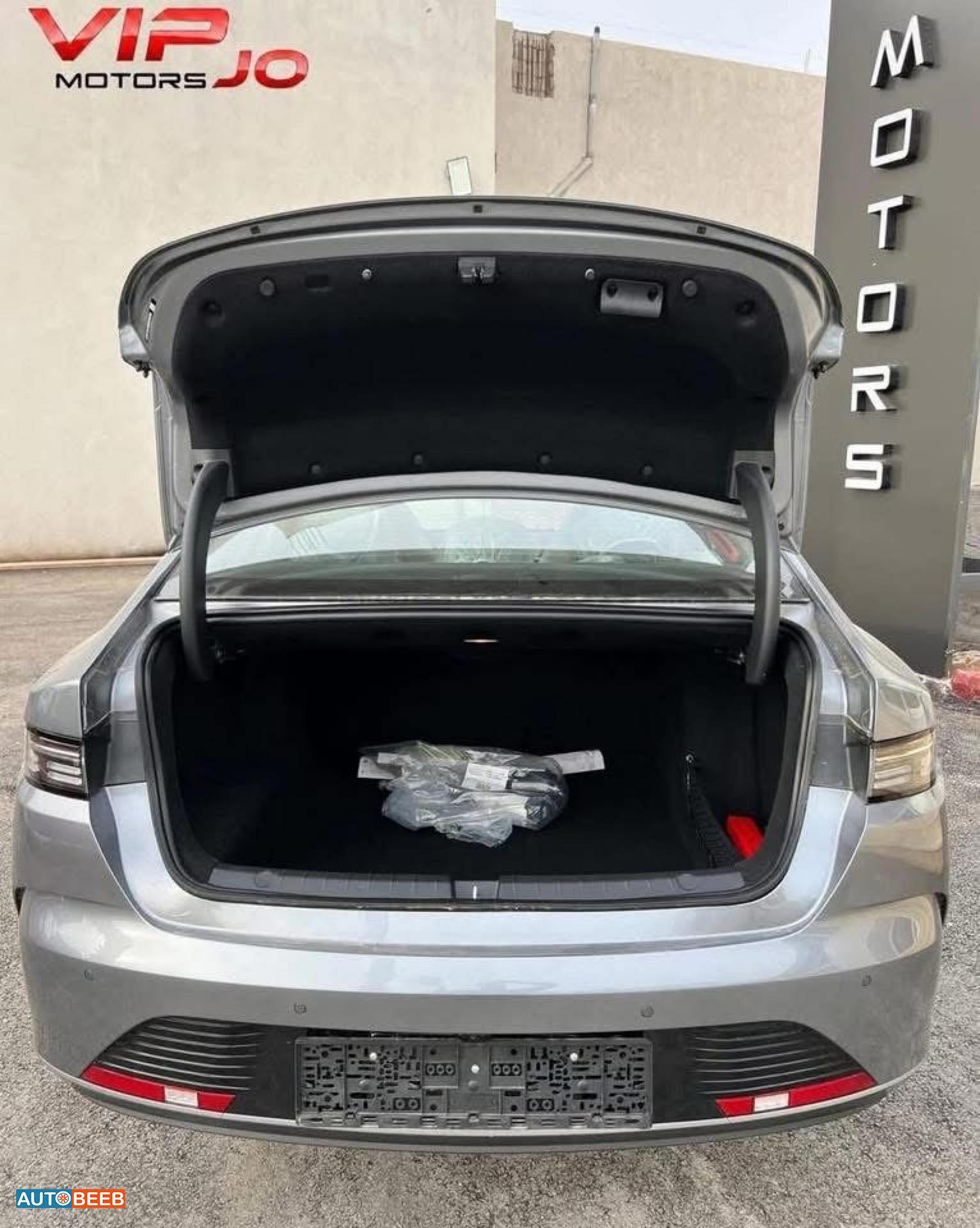 BYD Destroyer 05 2025