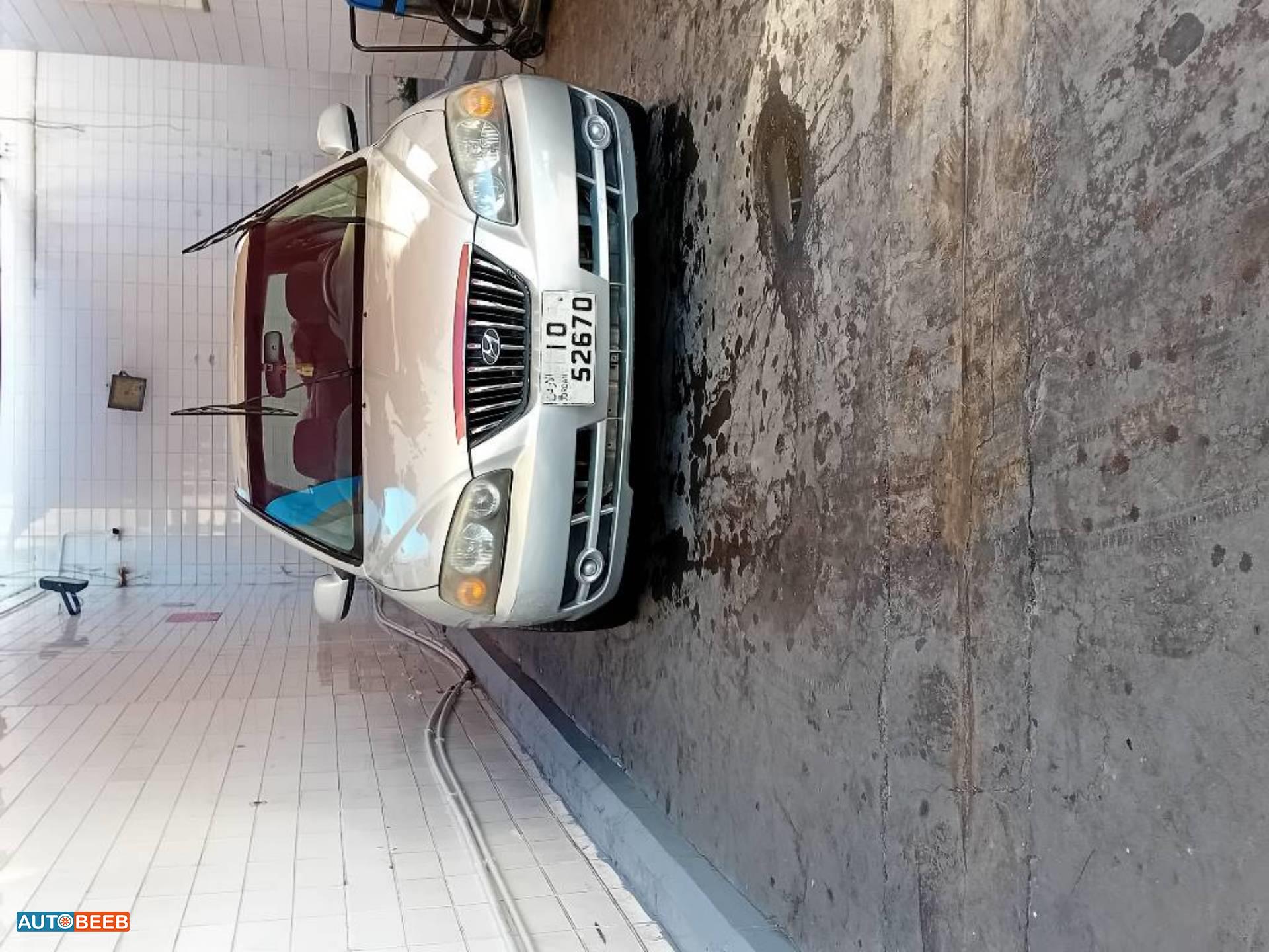 Hyundai Elantra 2004