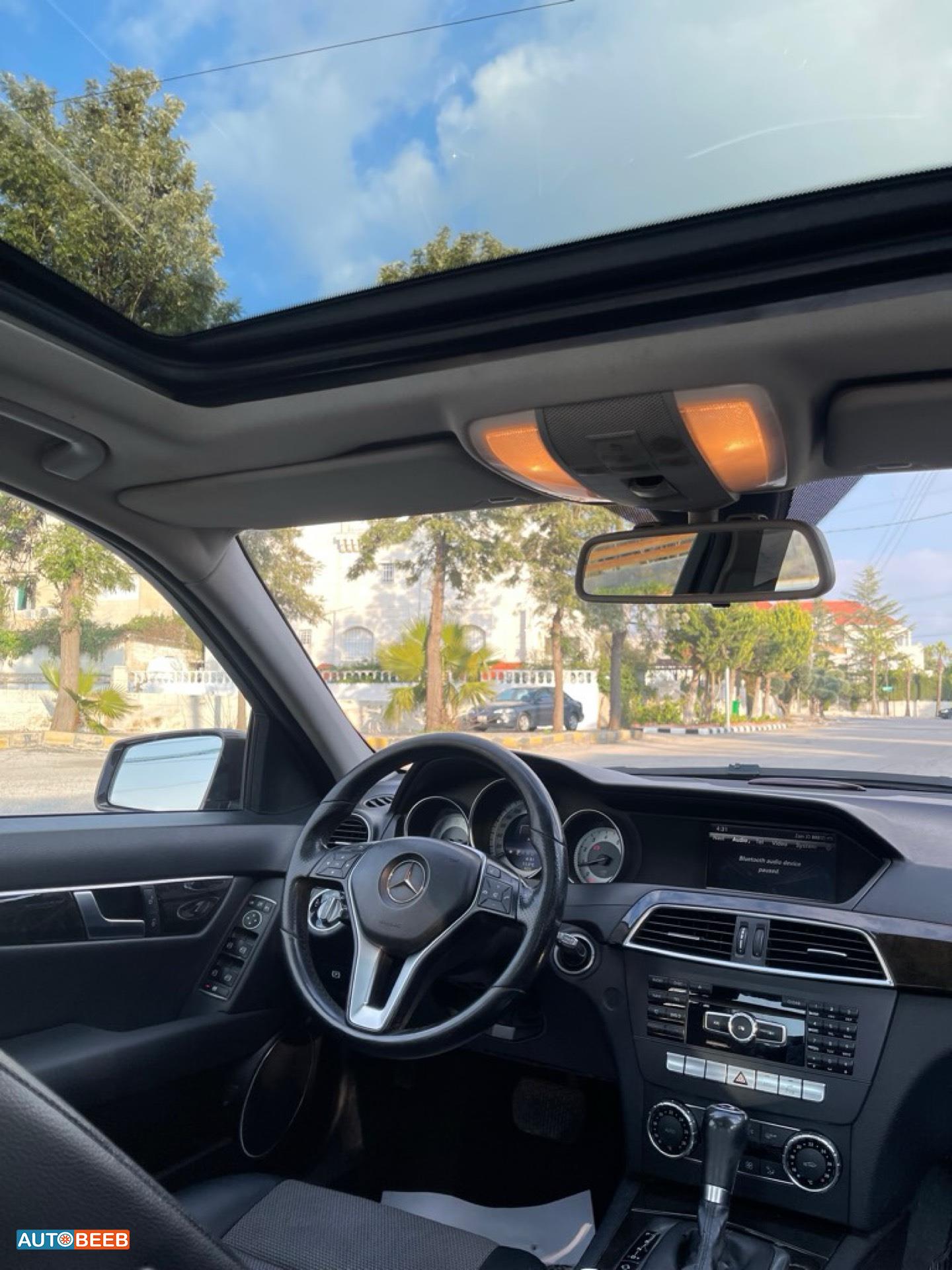 Mercedes Benz C200 2013