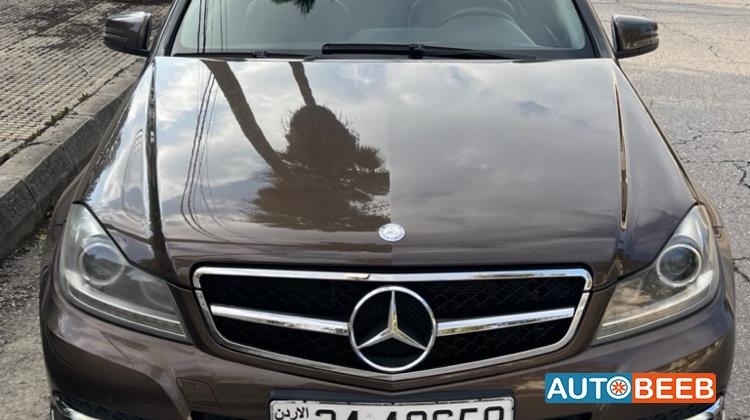 Mercedes Benz C200 2013