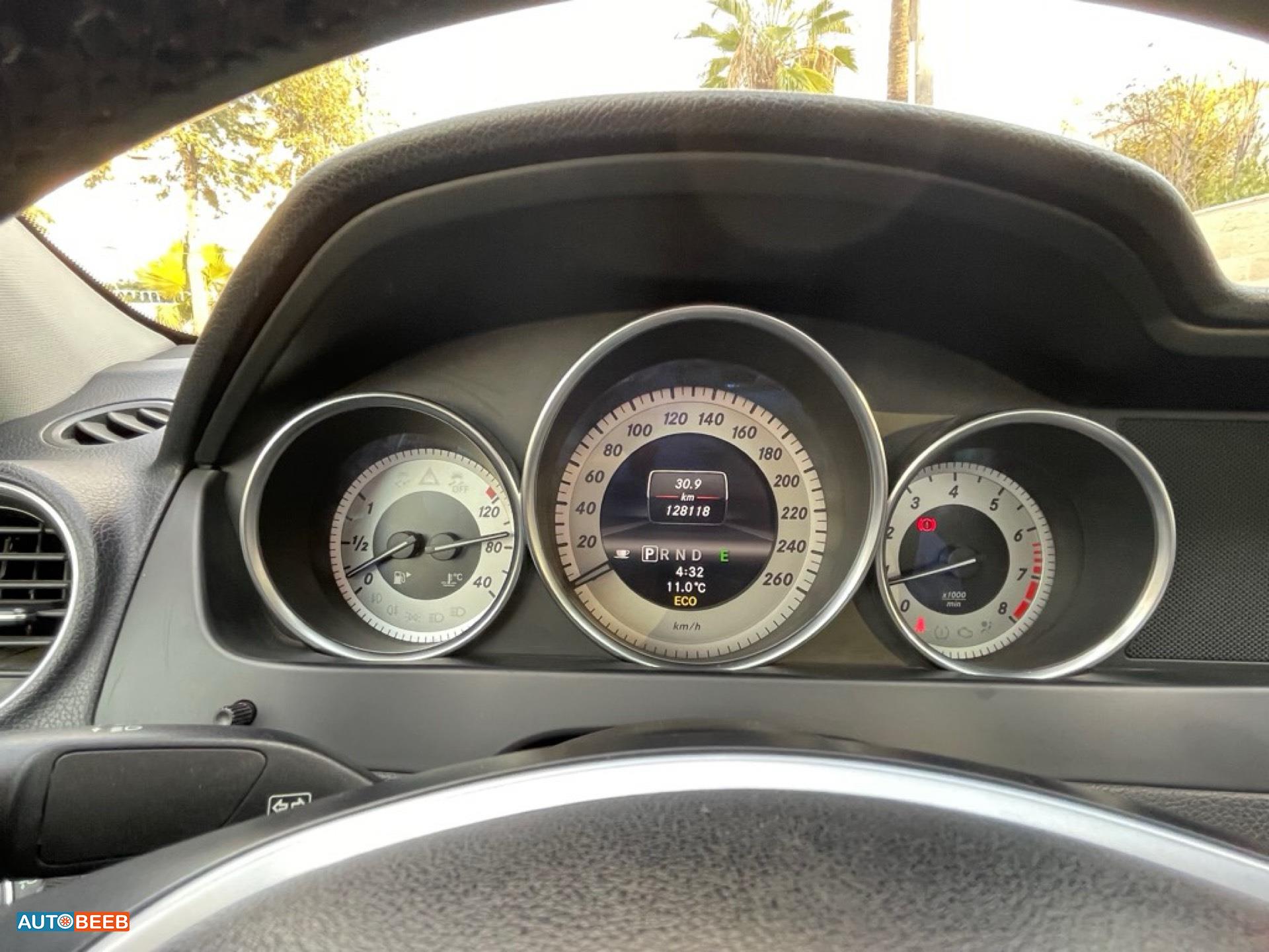 Mercedes Benz C200 2013