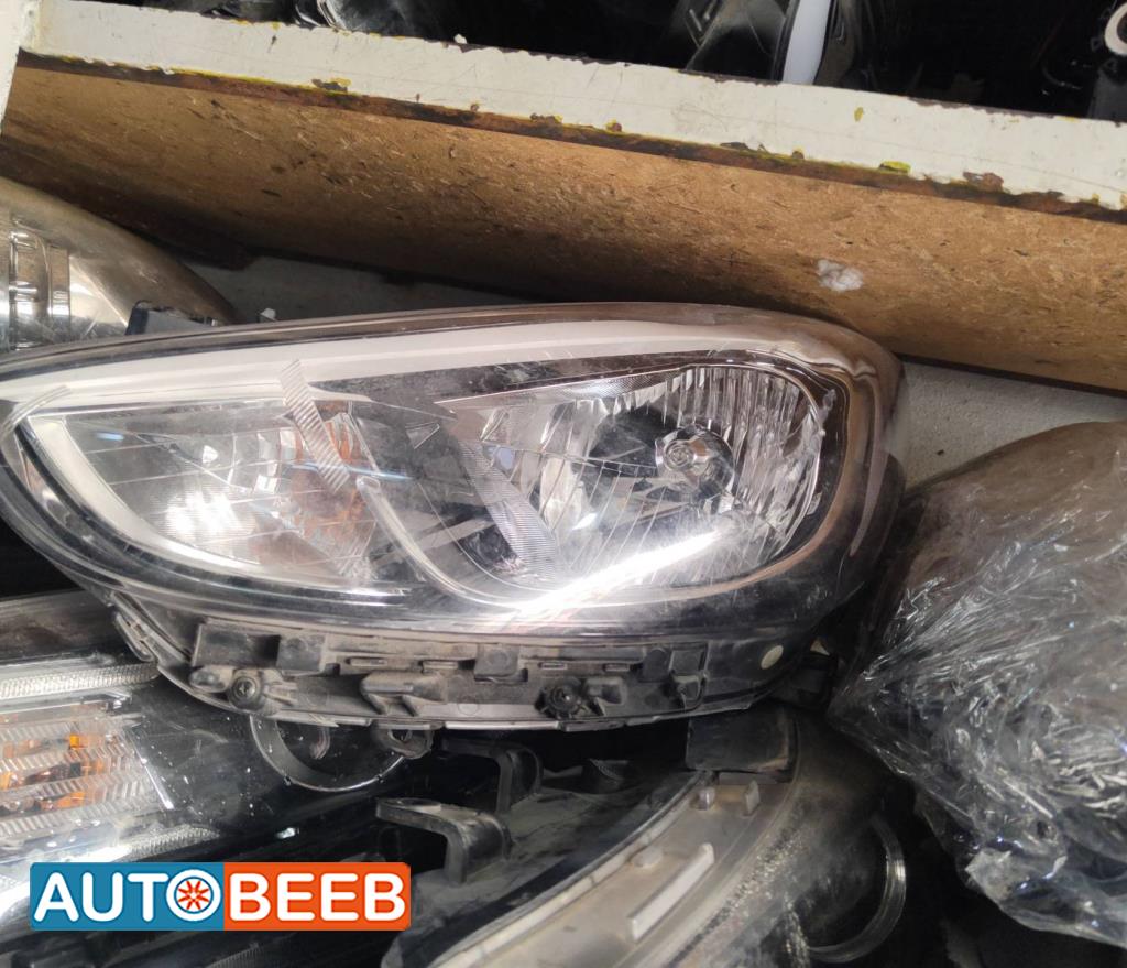 Lights Front light Hyundai Accent