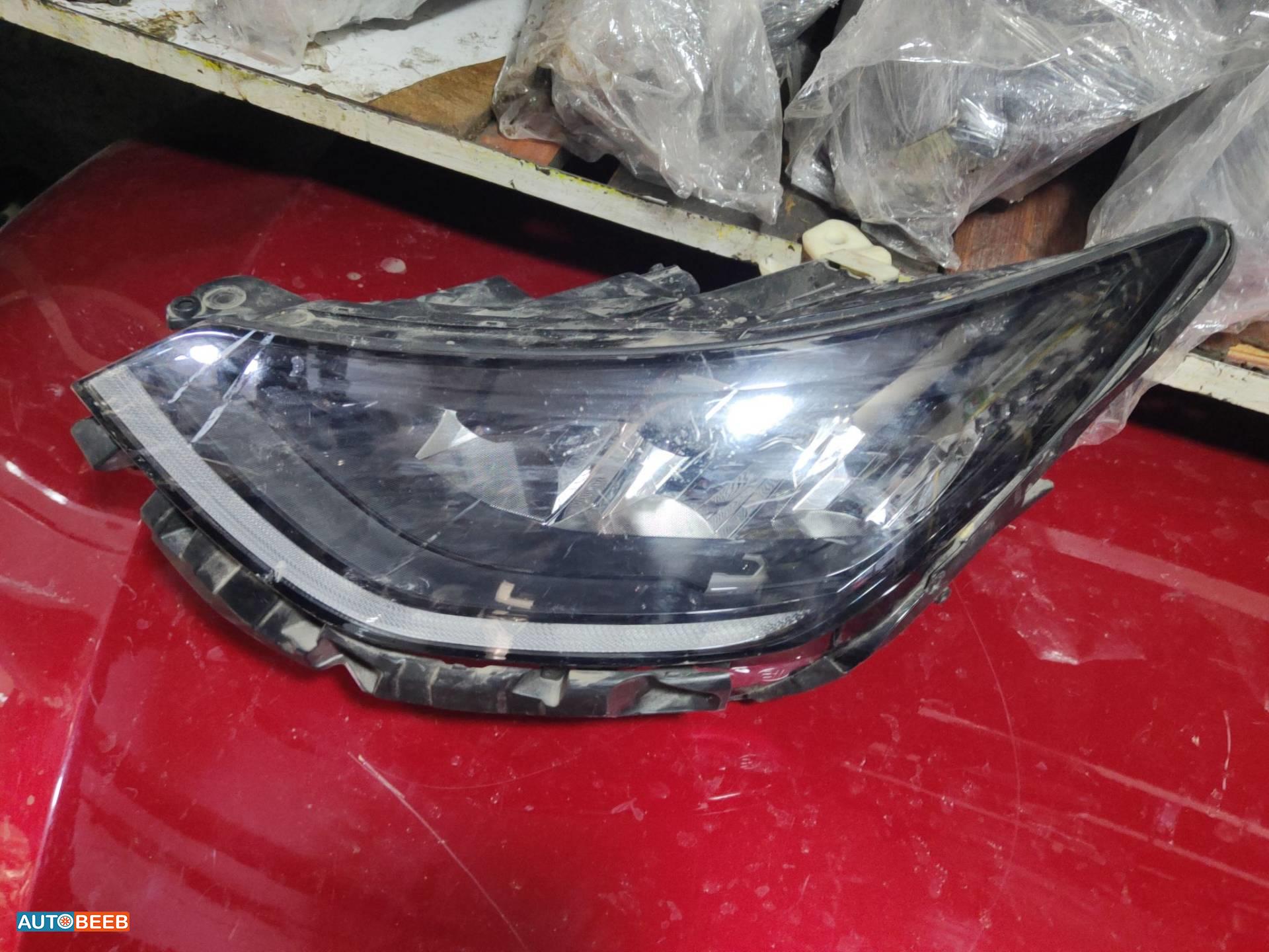 Lights Front light Hyundai Sonata