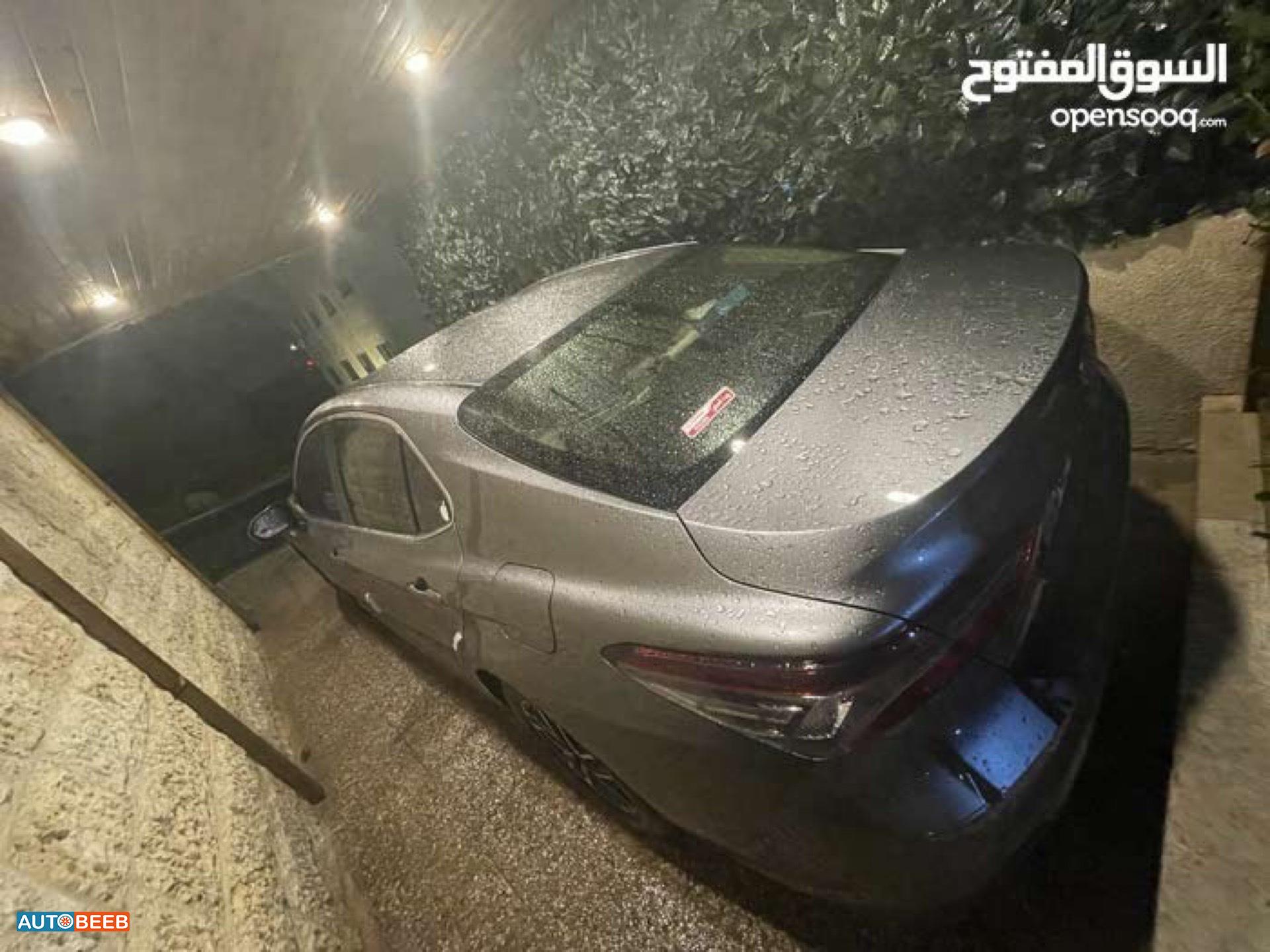 Toyota Camry 2022