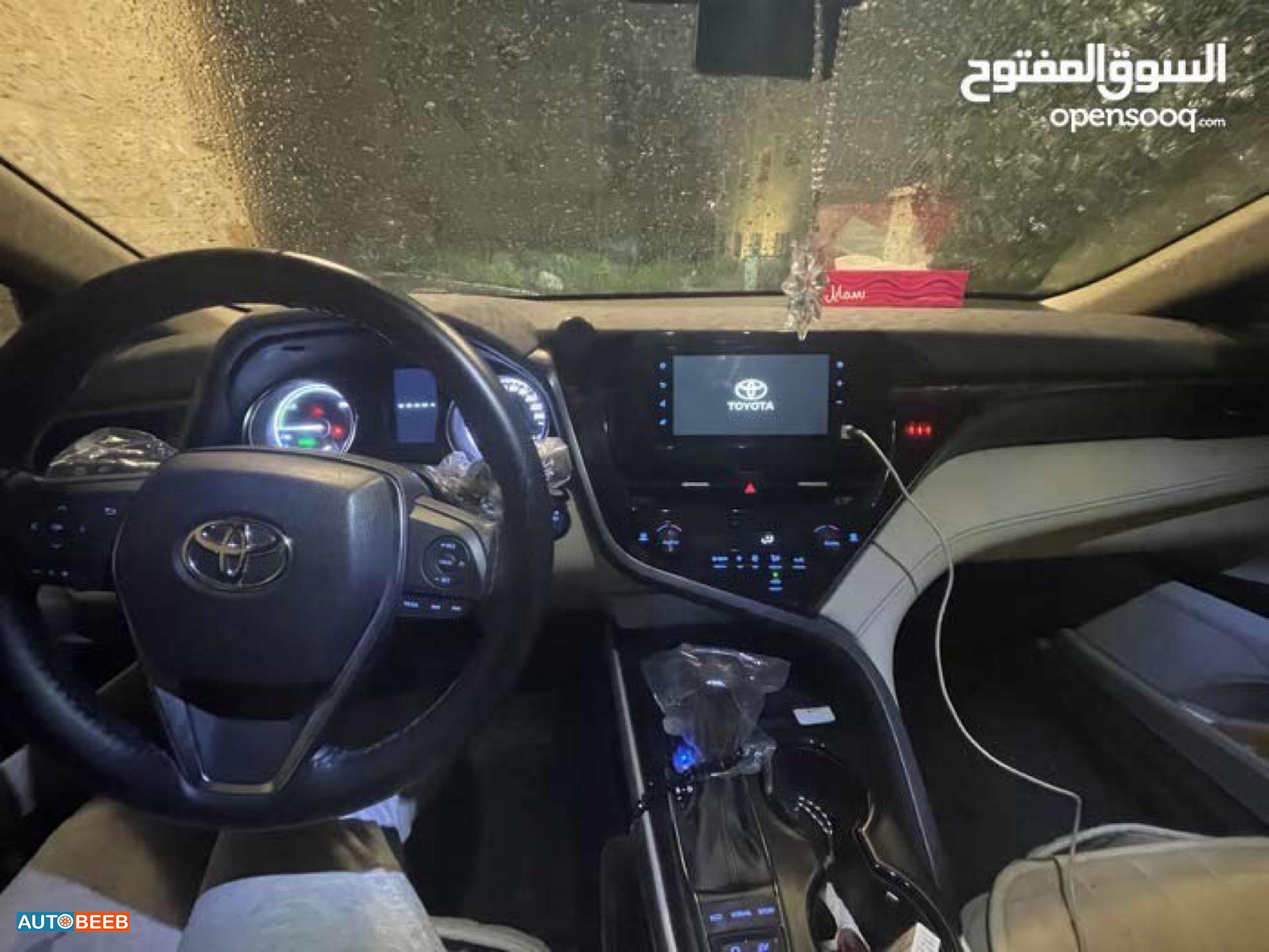 Toyota Camry 2022