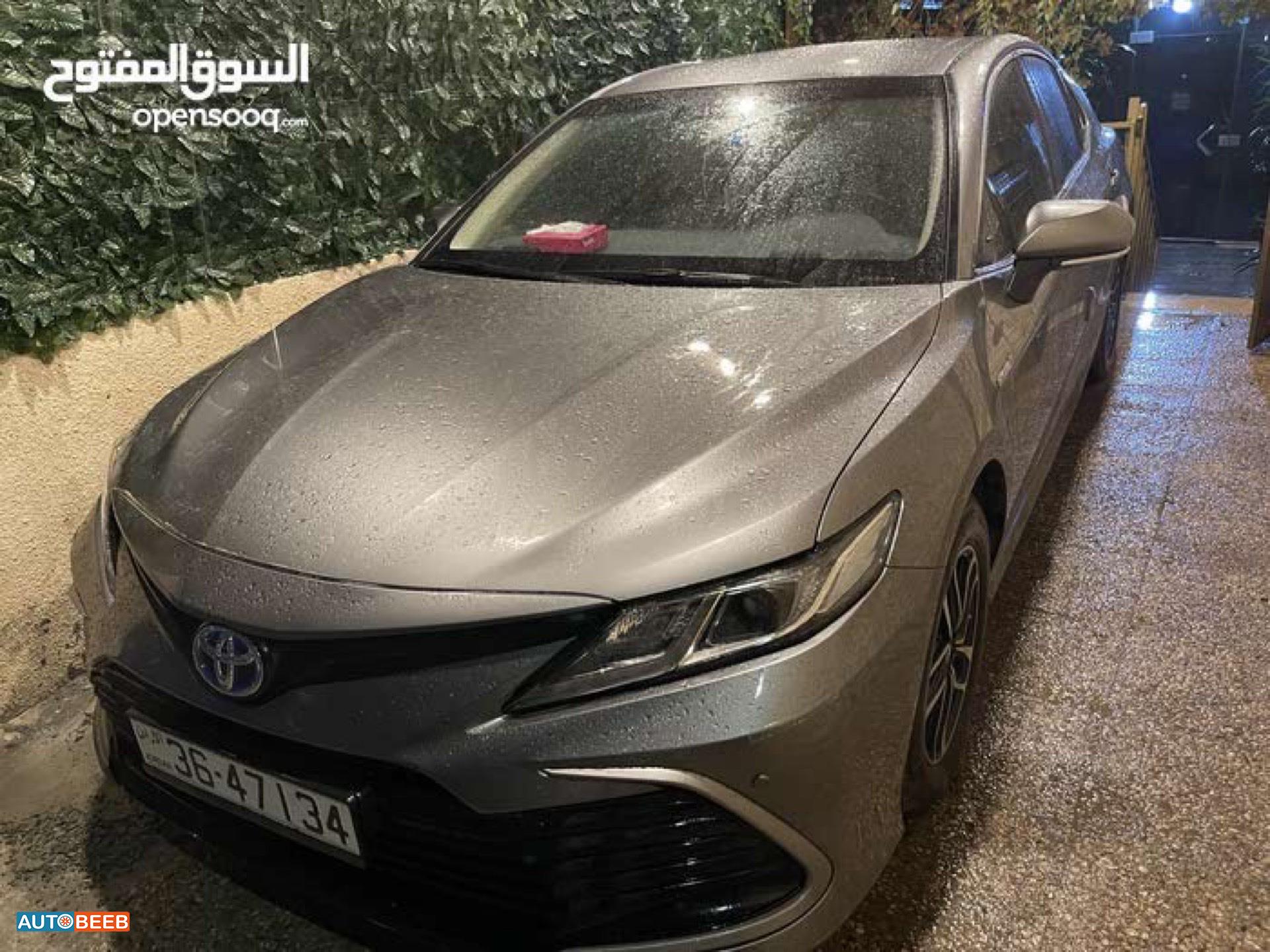 Toyota Camry 2022