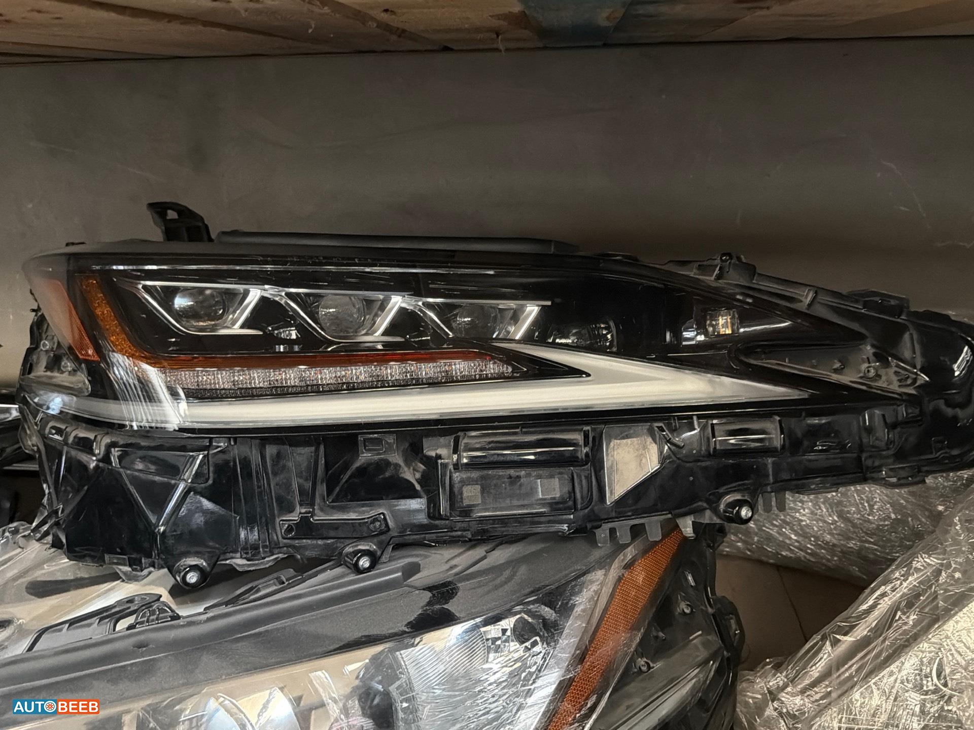 Lights Front light Lexus ES250