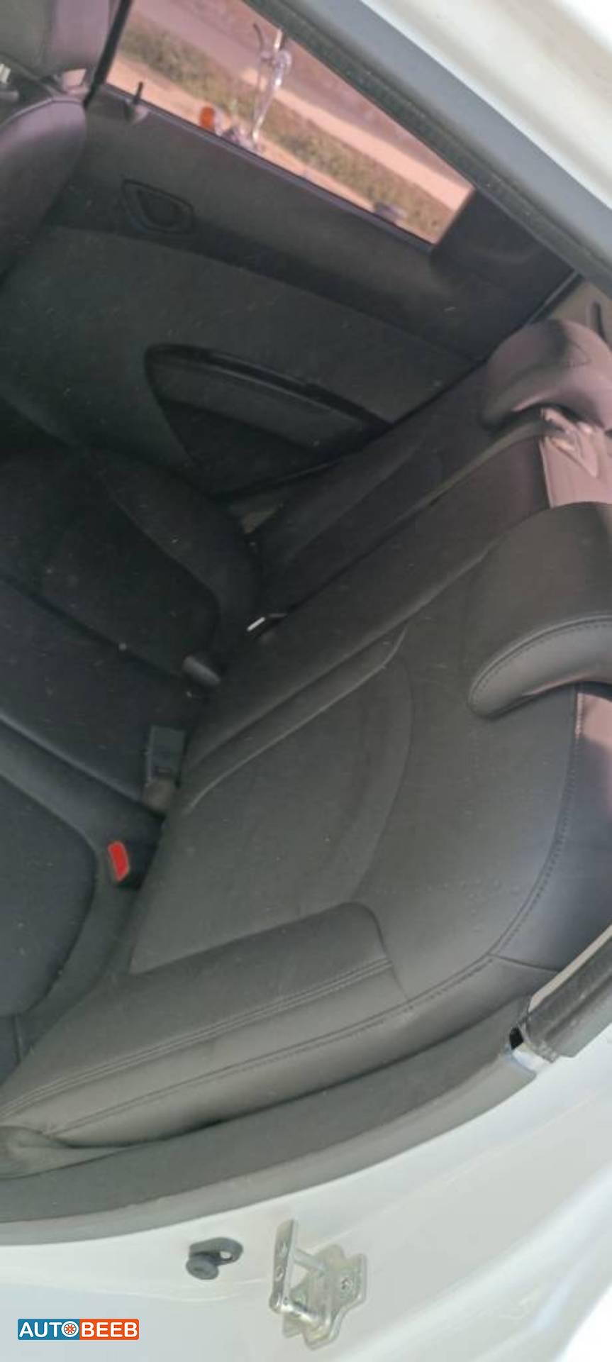 Chevrolet Spark 2015