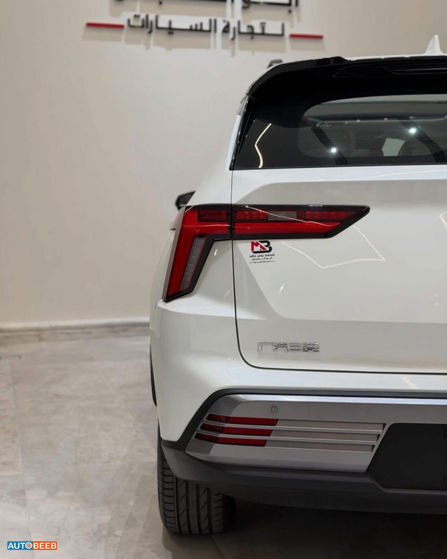 Mitsubishi Airtrek 2022