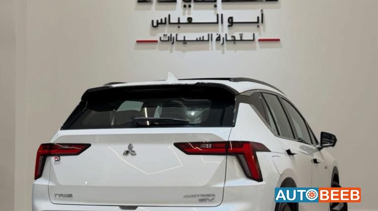 Mitsubishi Airtrek 2022