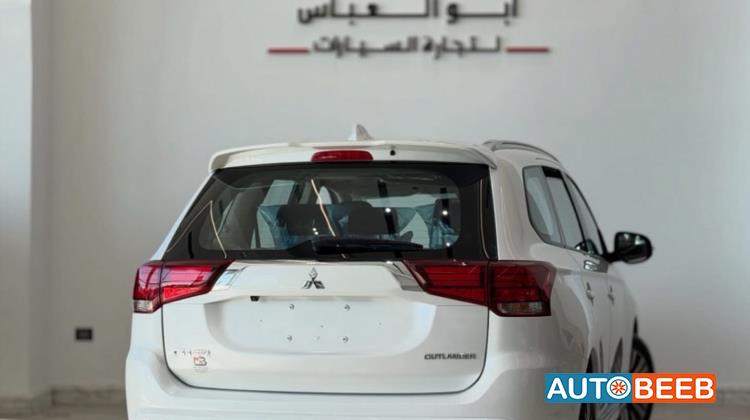 Mitsubishi Outlander 2022