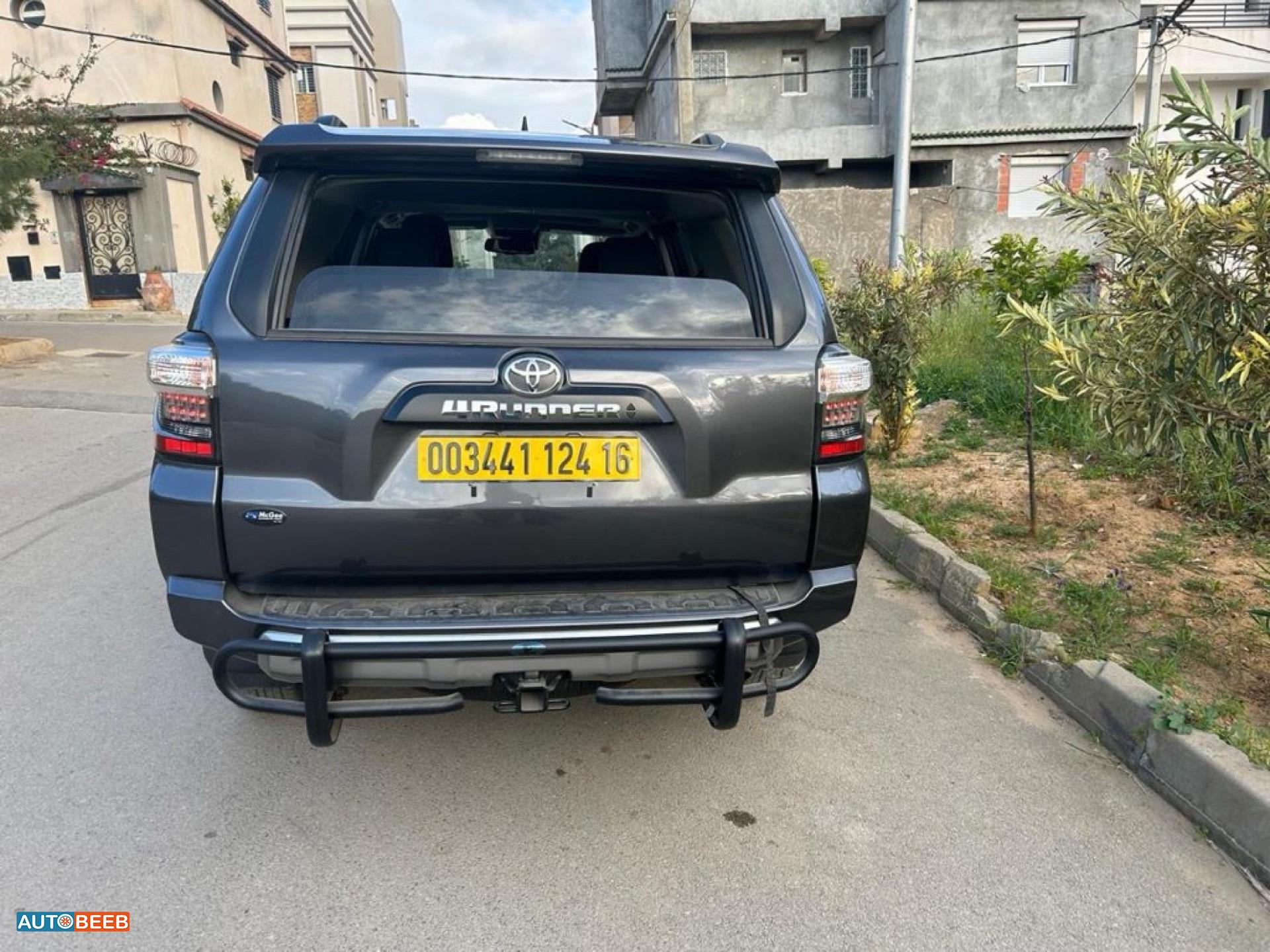 تويوتا 4 رونر 2024