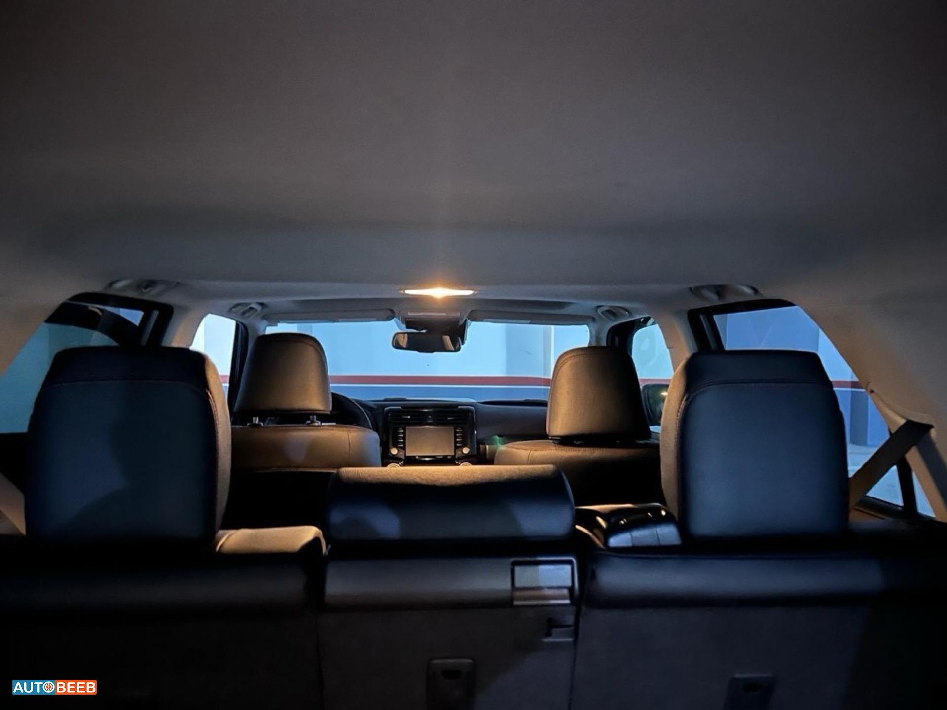 تويوتا 4 رونر 2024