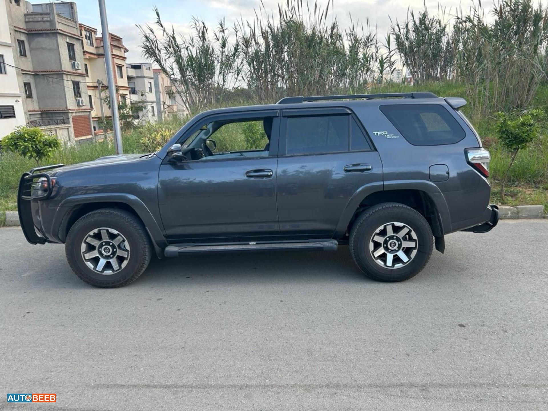 تويوتا 4 رونر 2024