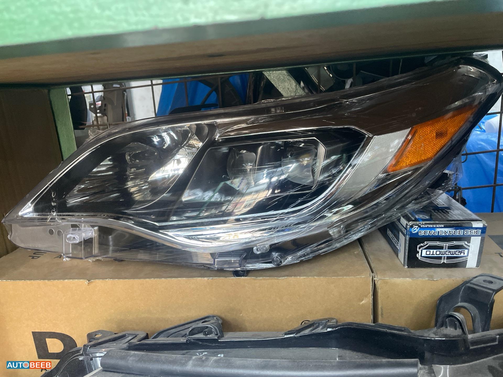 Lights Front light Toyota Avalon
